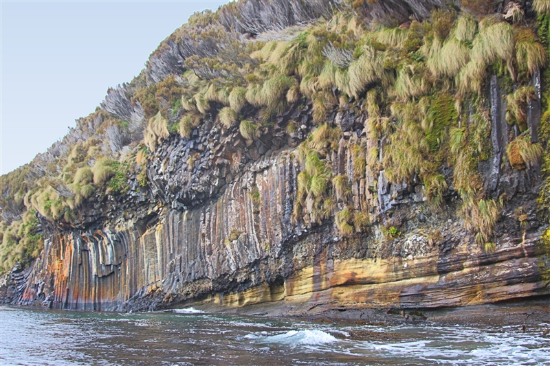 CampbellIs  2452 m Basalt Cliffs